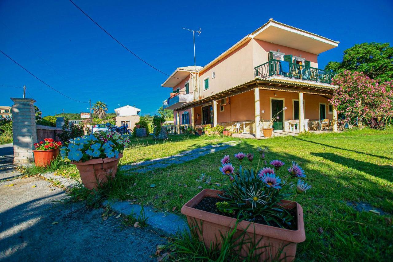Anna Studios Marathiás Exterior photo
