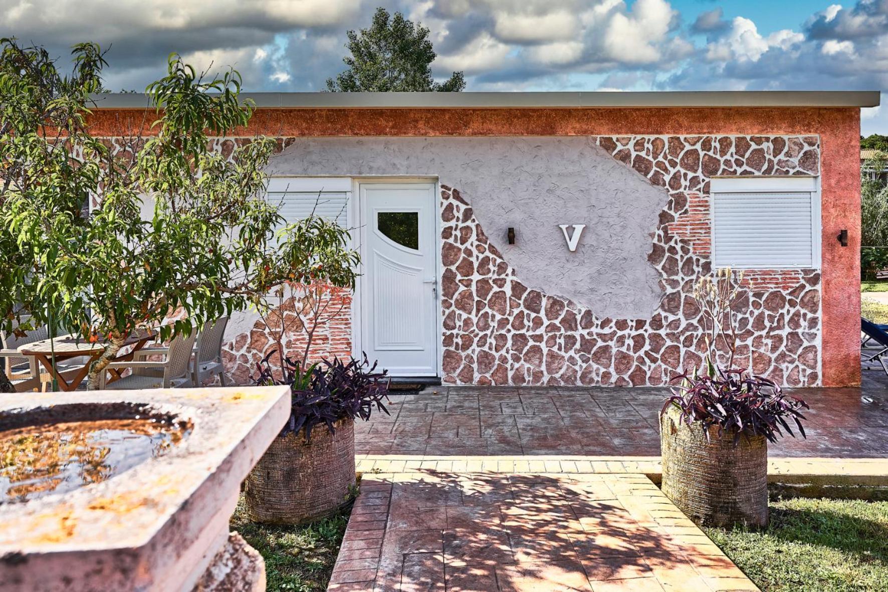 Anna Studios Marathiás Exterior photo